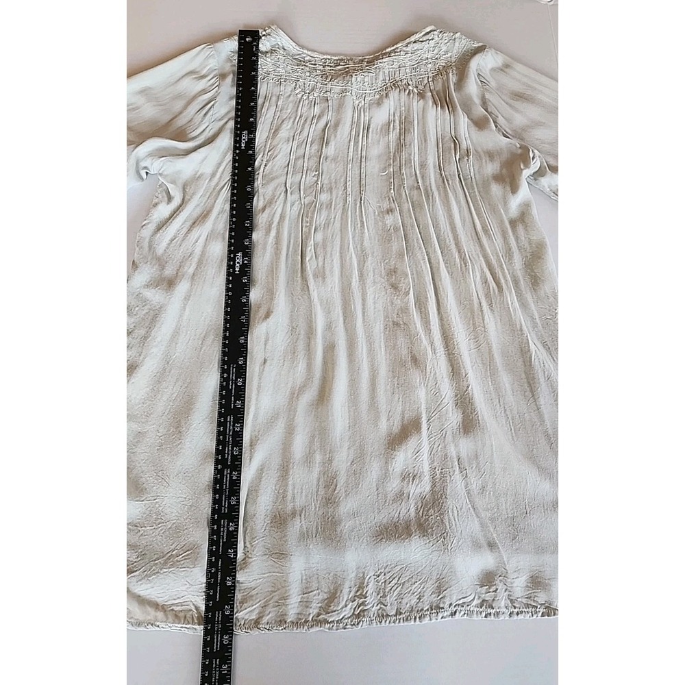Solitaire Pintuck Embroidered Top Sz L Ivory Keyhole‎ Tunic Boho Peasant Casual - Picture 8 of 12